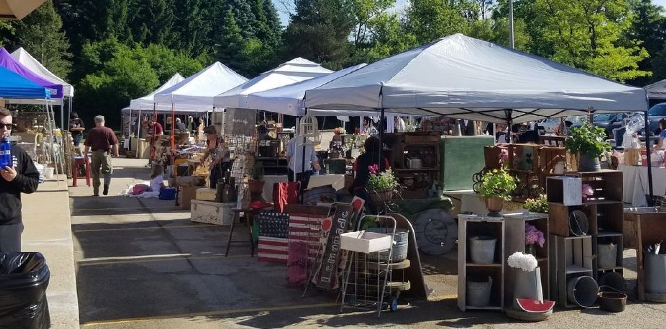 Reclaimed Artisans Inc. Fall Outdoor Market